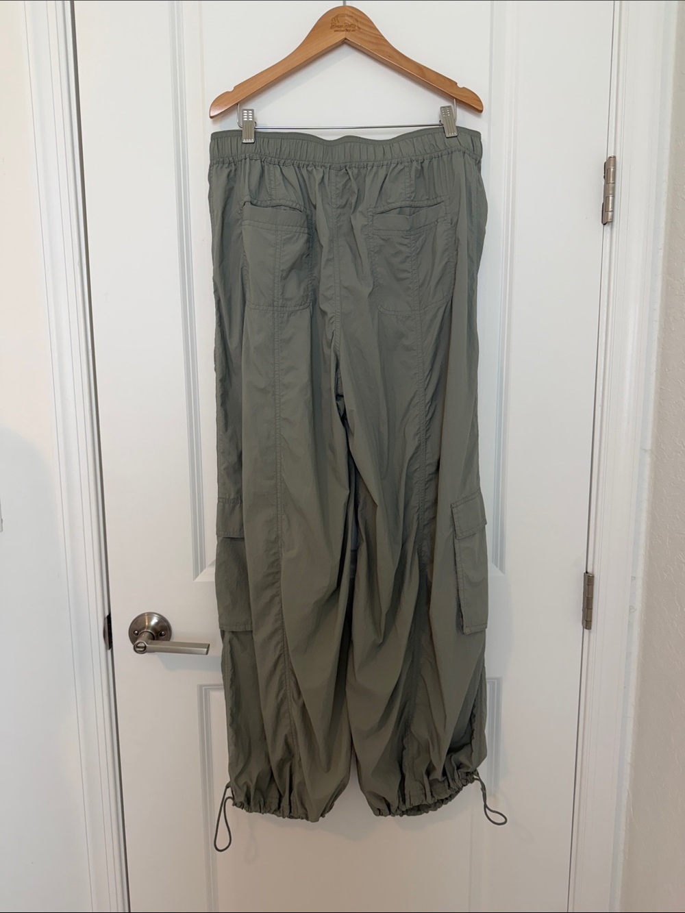 NWT Daily Practice Anthropologie Sage Parachute Cargo Pants Utility Wide Leg - Picture 7 of 13
